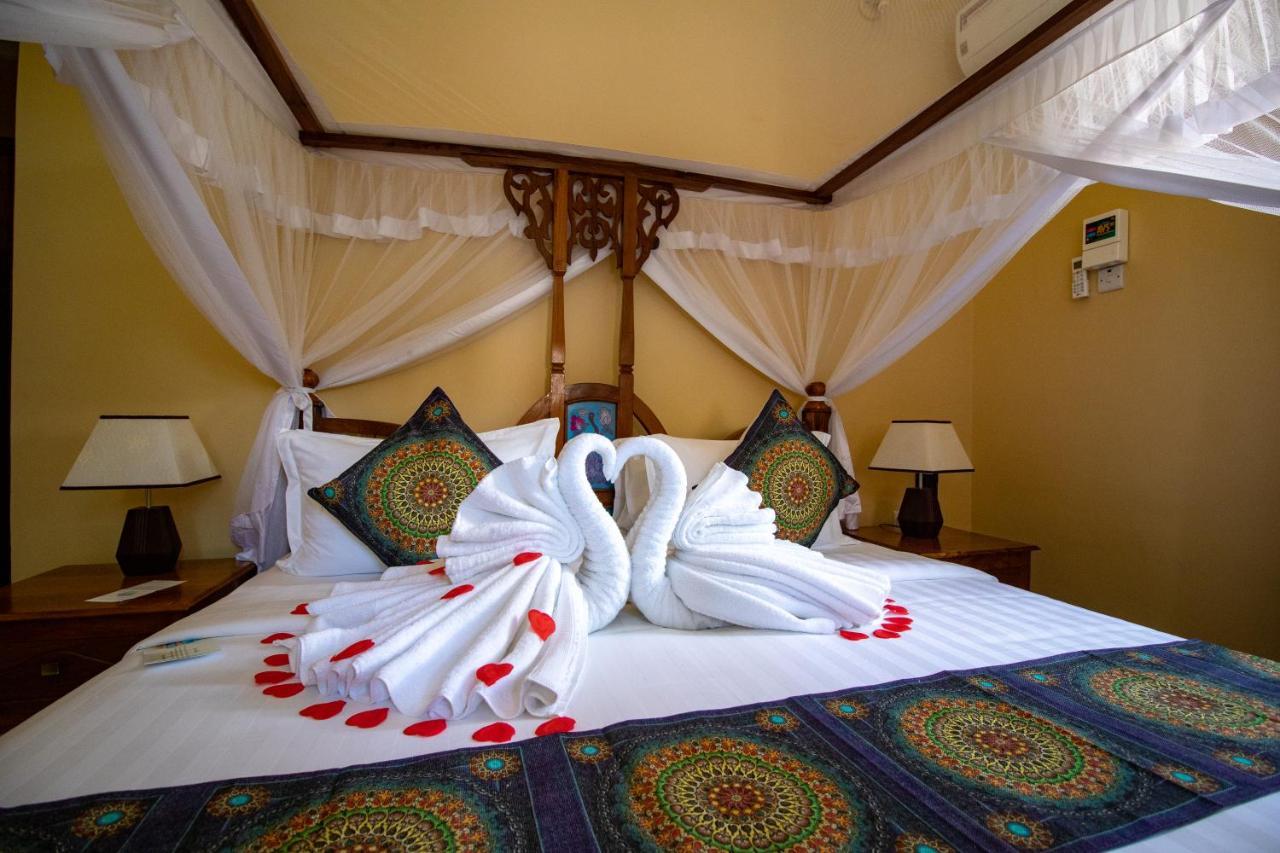 Sunny Palms فندق